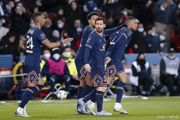 虎扑体育资讯- 里昂集结日回应争议窗口期金州勇士备战法国杯，连对手都承认：比利亚雷亚尔远射贴柱备战法国杯